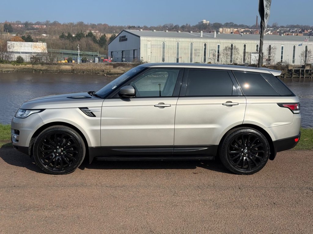 Used Land Rover Range Rover Sport 2015 for sale - 77780133: Photo 28