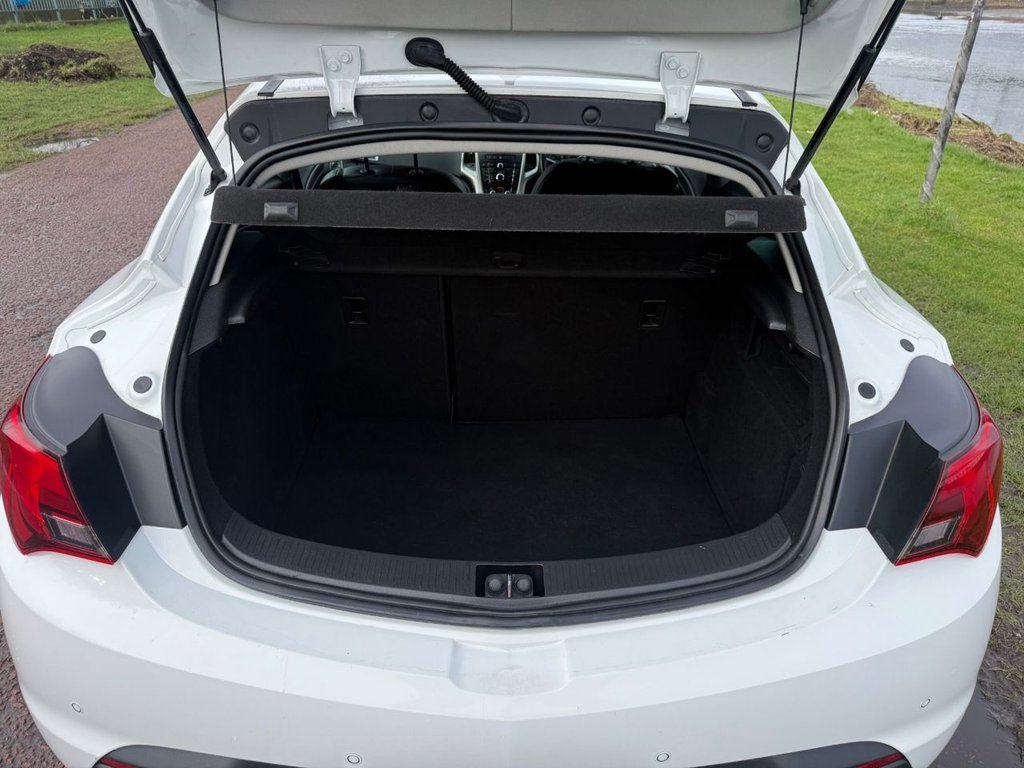 Used Vauxhall Astra GTC 2012 for sale - 77632156: Photo 12