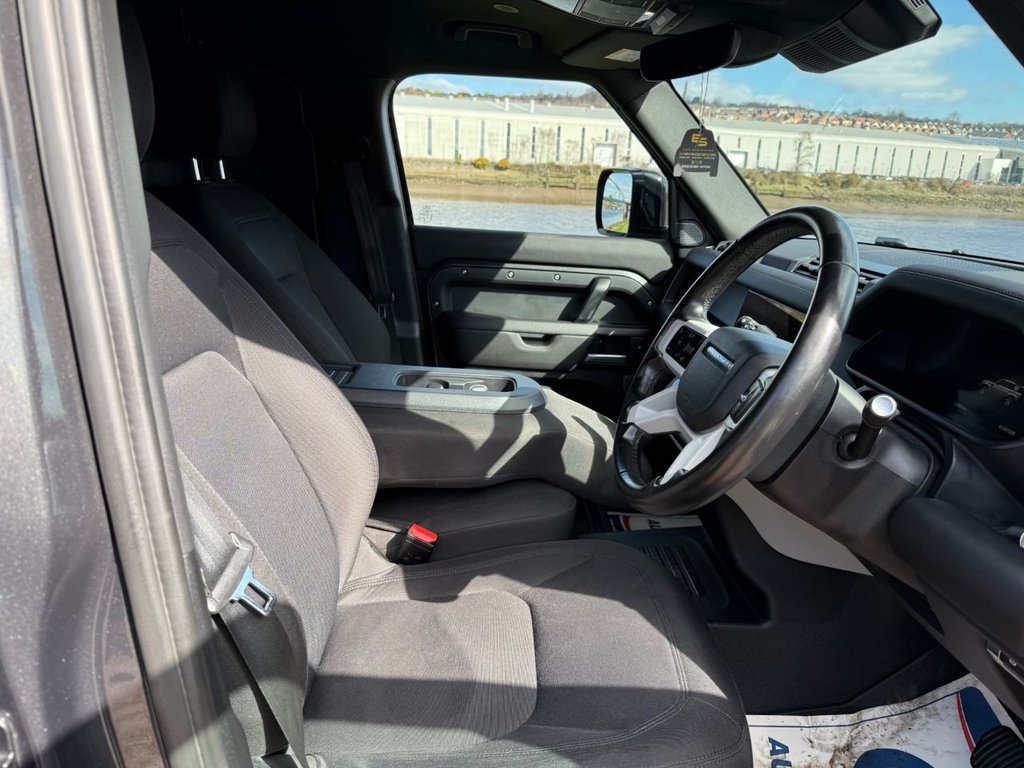 Used Land Rover Defender 2024 for sale - 78097021: Photo 10