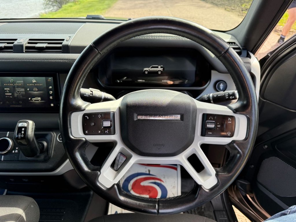 Used Land Rover Defender 2024 for sale - 78097021: Photo 14
