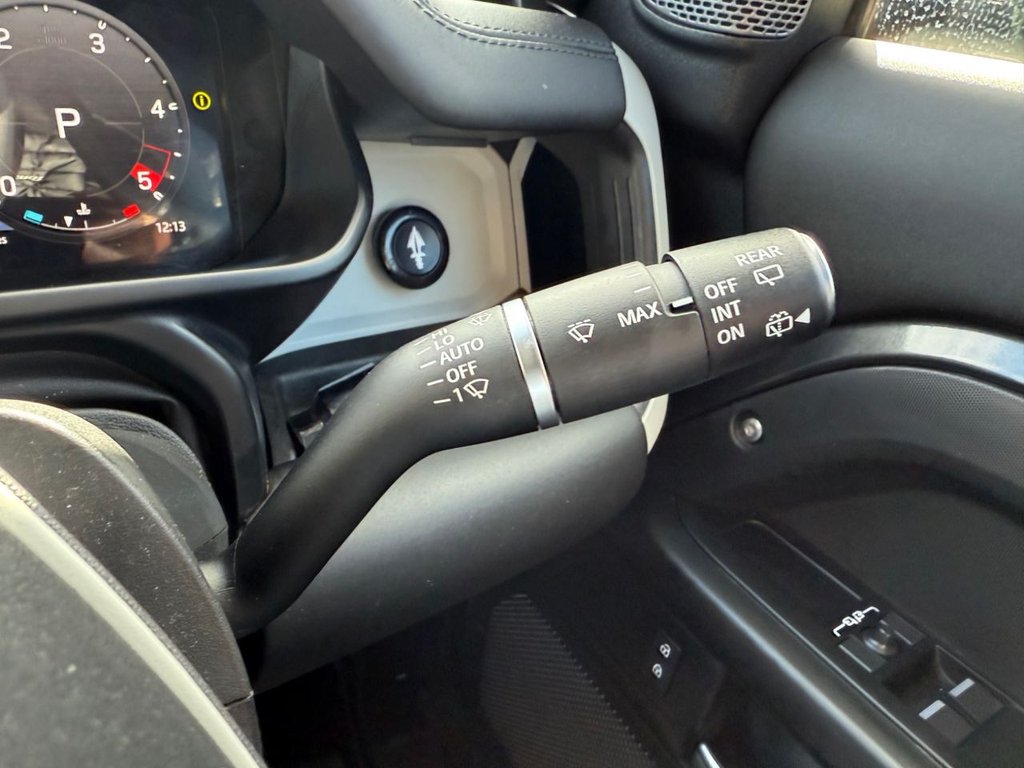 Used Land Rover Defender 2024 for sale - 78097021: Photo 24