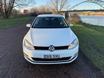 Used Volkswagen Golf 2015 for sale - 77187923: Photo