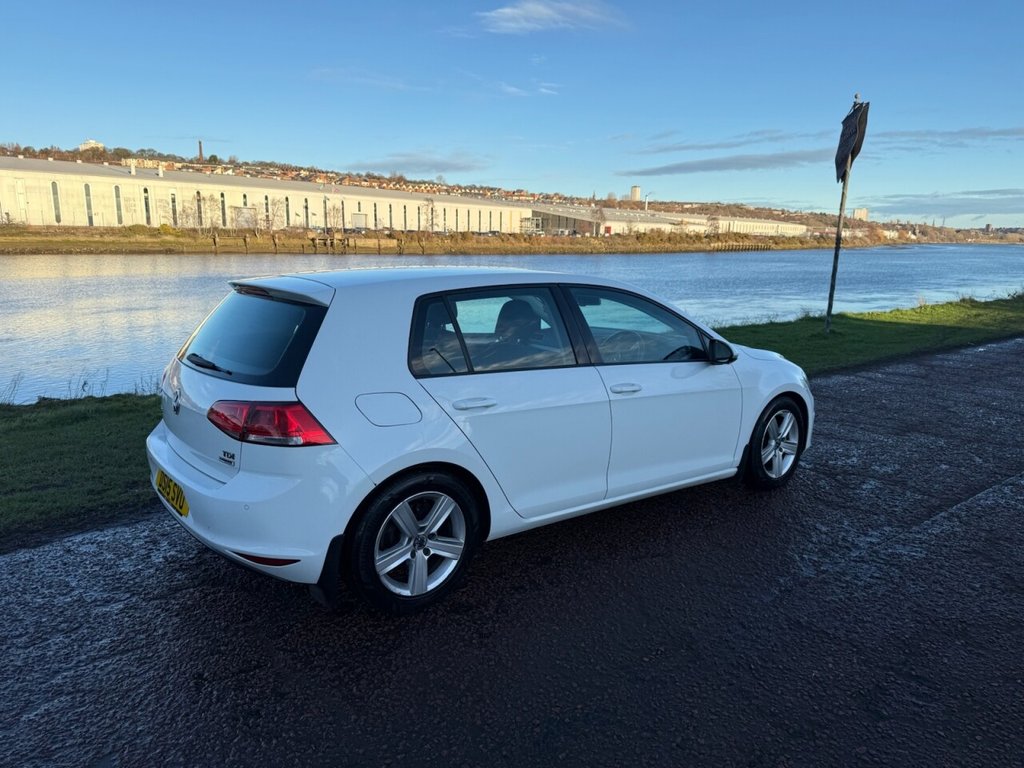 Used Volkswagen Golf 2015 for sale - 77187923: Photo 3