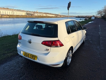 Used Volkswagen Golf 2015 for sale - 77187923: Photo