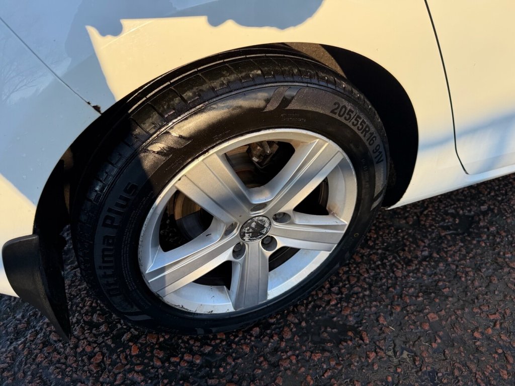 Used Volkswagen Golf 2015 for sale - 77187923: Photo 6