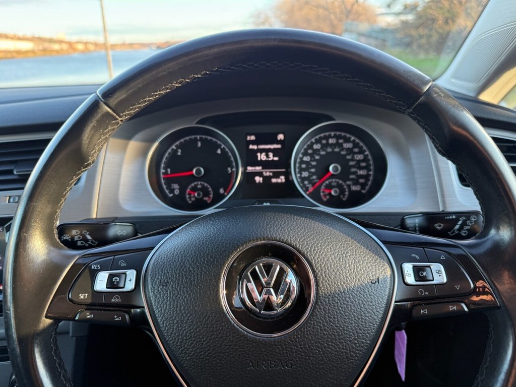 Used Volkswagen Golf 2015 for sale - 77187923: Photo 7