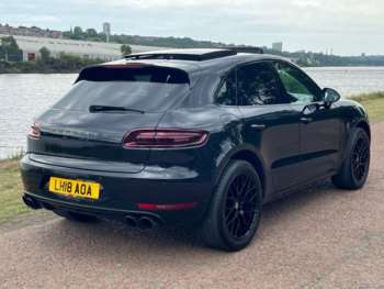 Used Porsche Macan 2018 for sale - 75038135: Photo