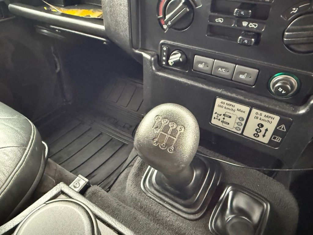 Used Land Rover Defender 2014 for sale - 77383526: Photo 21