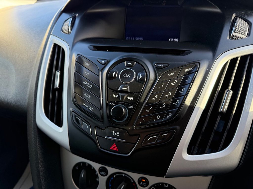 Used Ford Focus 2013 for sale - 76439377: Photo 17