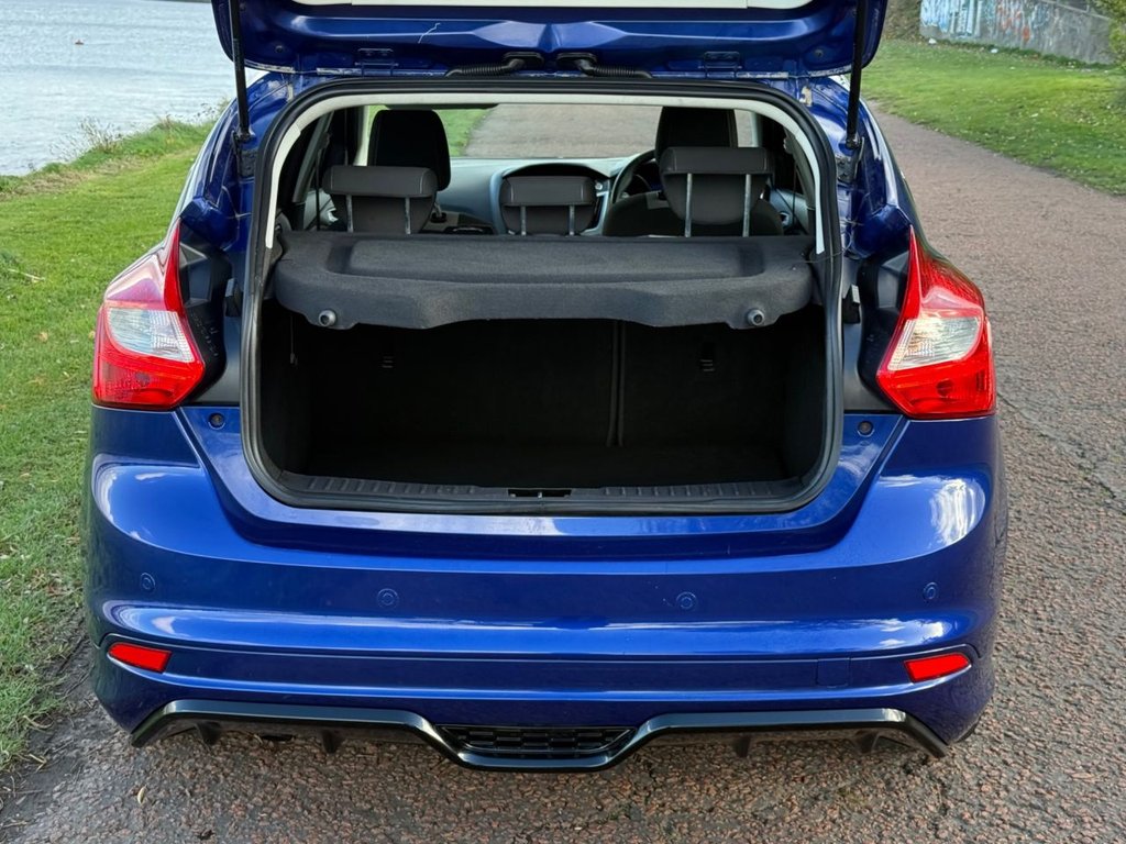 Used Ford Focus 2013 for sale - 76439377: Photo 6