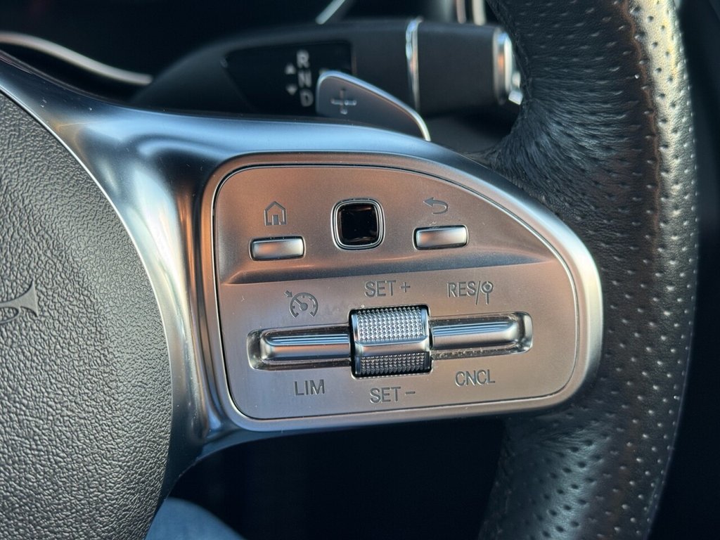 Used Mercedes-Benz GLC 2019 for sale - 76797885: Photo 22