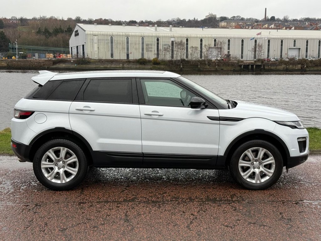 Used Land Rover Range Rover Evoque 2018 for sale - 77571758: Photo 3