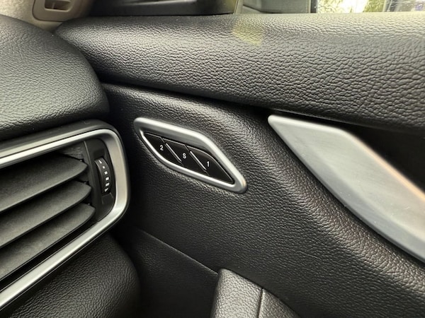 Used Maserati Levante 2017 for sale - 76235329: Photo 28