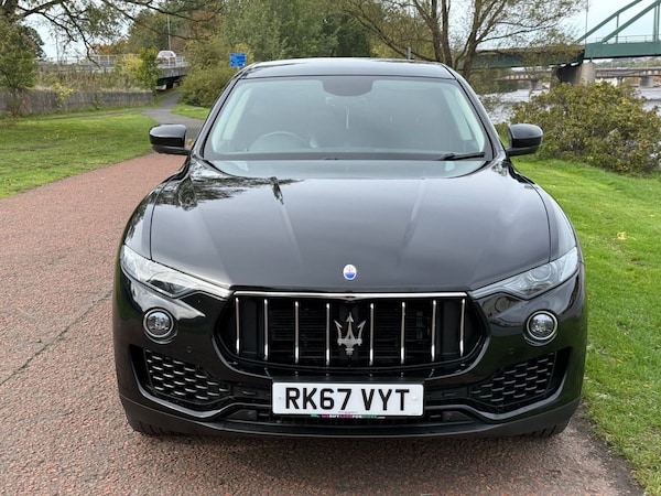 Used Maserati Levante 2017 for sale - 76235329: Photo 2