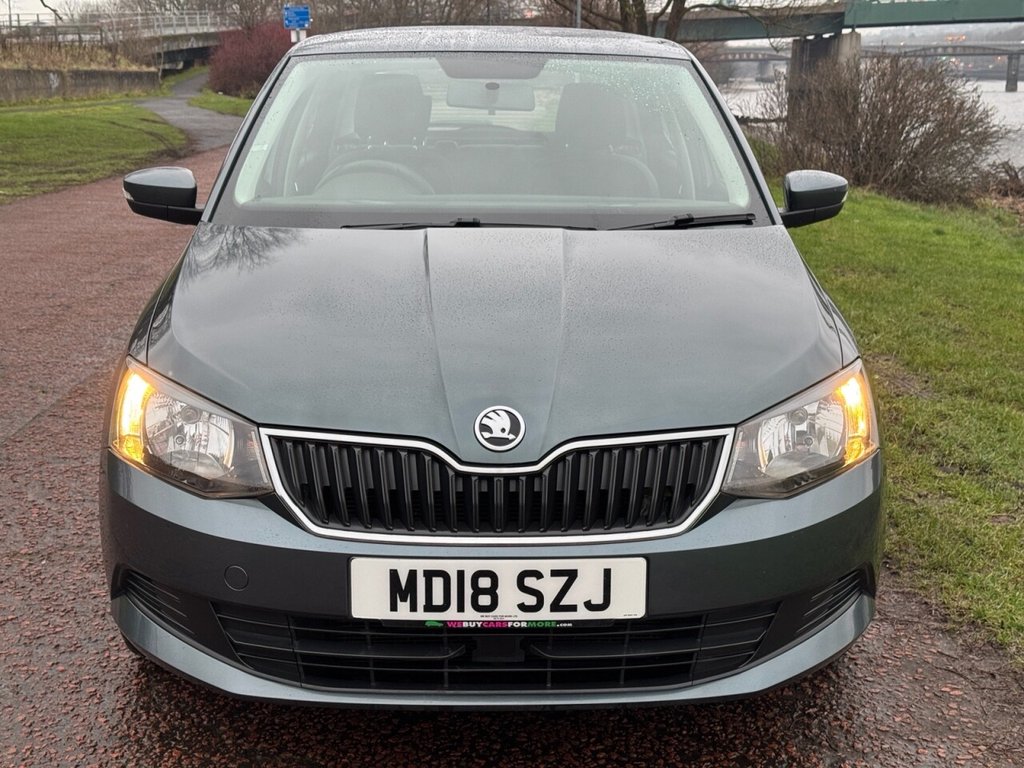 Used Skoda Fabia 2018 for sale - 77328161: Photo 2
