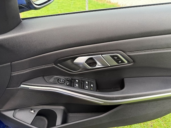 Used BMW 3 Series 2021 for sale - 76323279: Photo 19