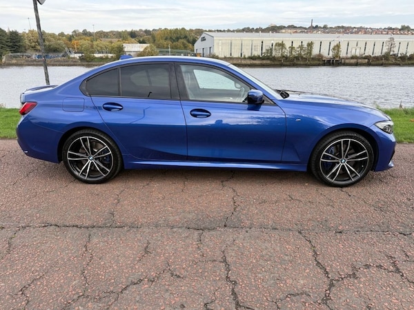 Used BMW 3 Series 2021 for sale - 76323279: Photo 2