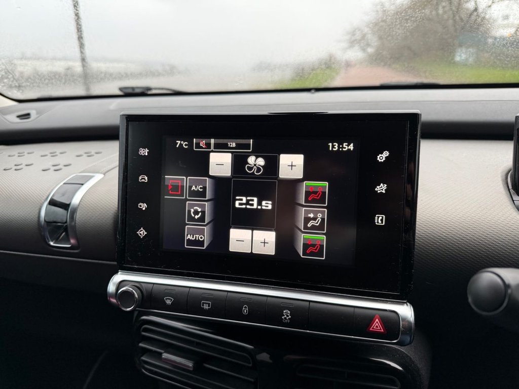 Used Citroen C4 Cactus 2015 for sale - 77302833: Photo 16