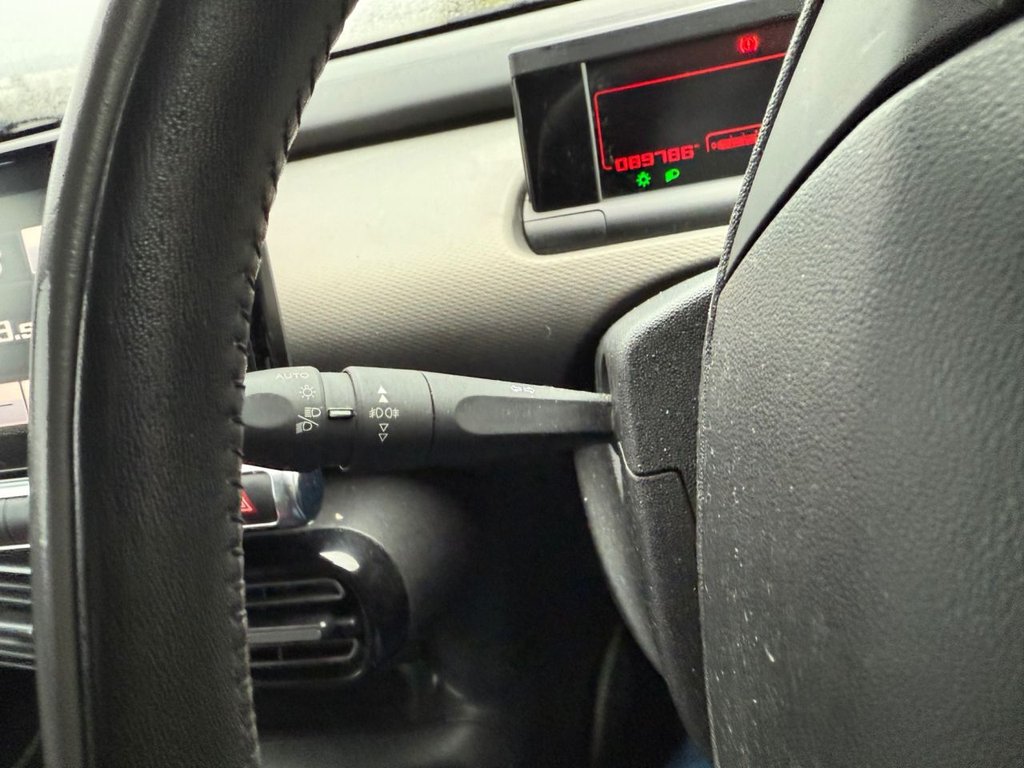 Used Citroen C4 Cactus 2015 for sale - 77302833: Photo 24