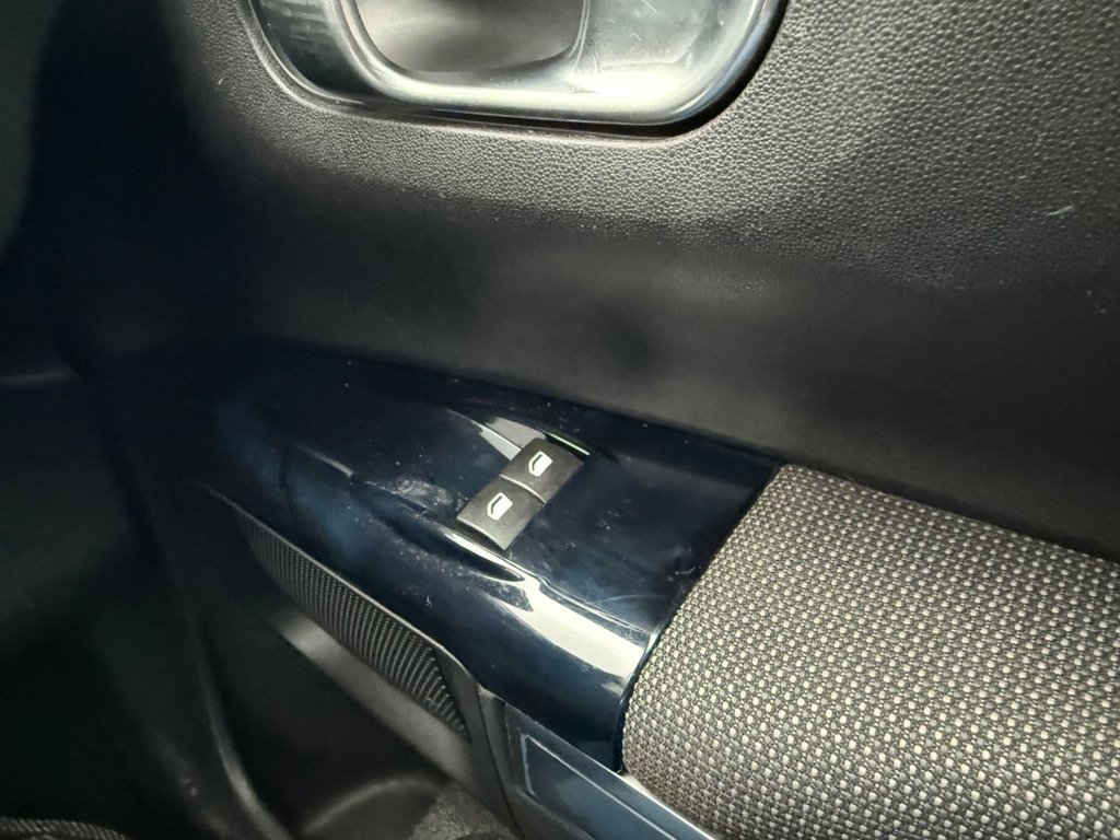 Used Citroen C4 Cactus 2015 for sale - 77302833: Photo 25