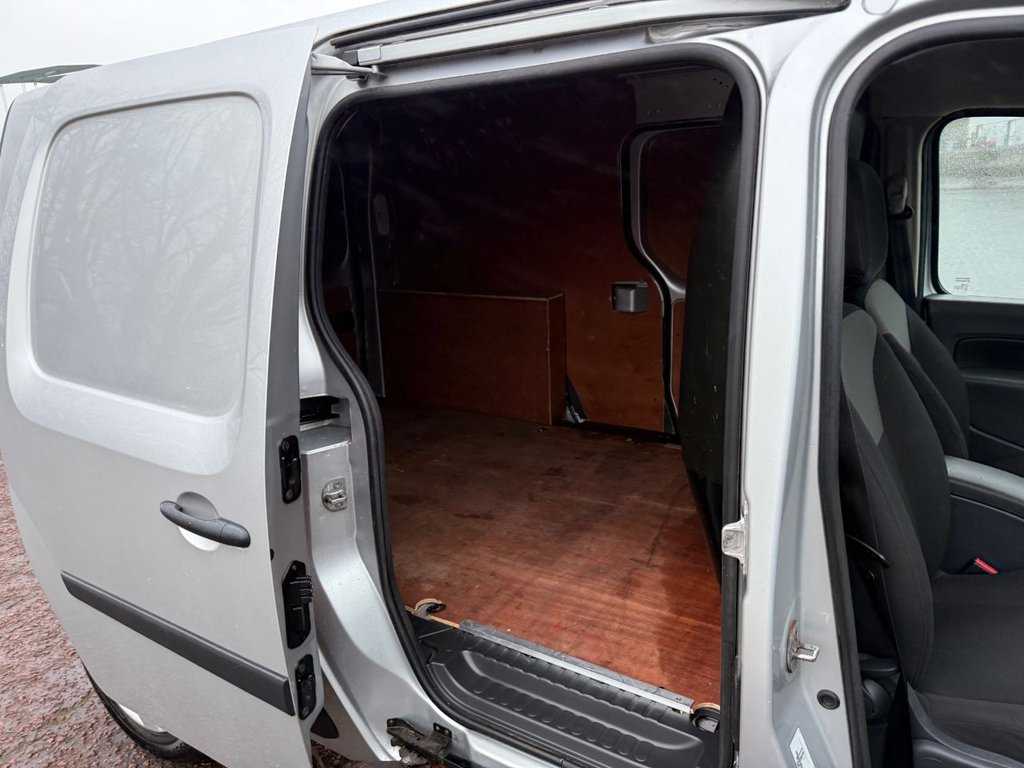 Used Renault Kangoo 2019 for sale - 77064986: Photo 12