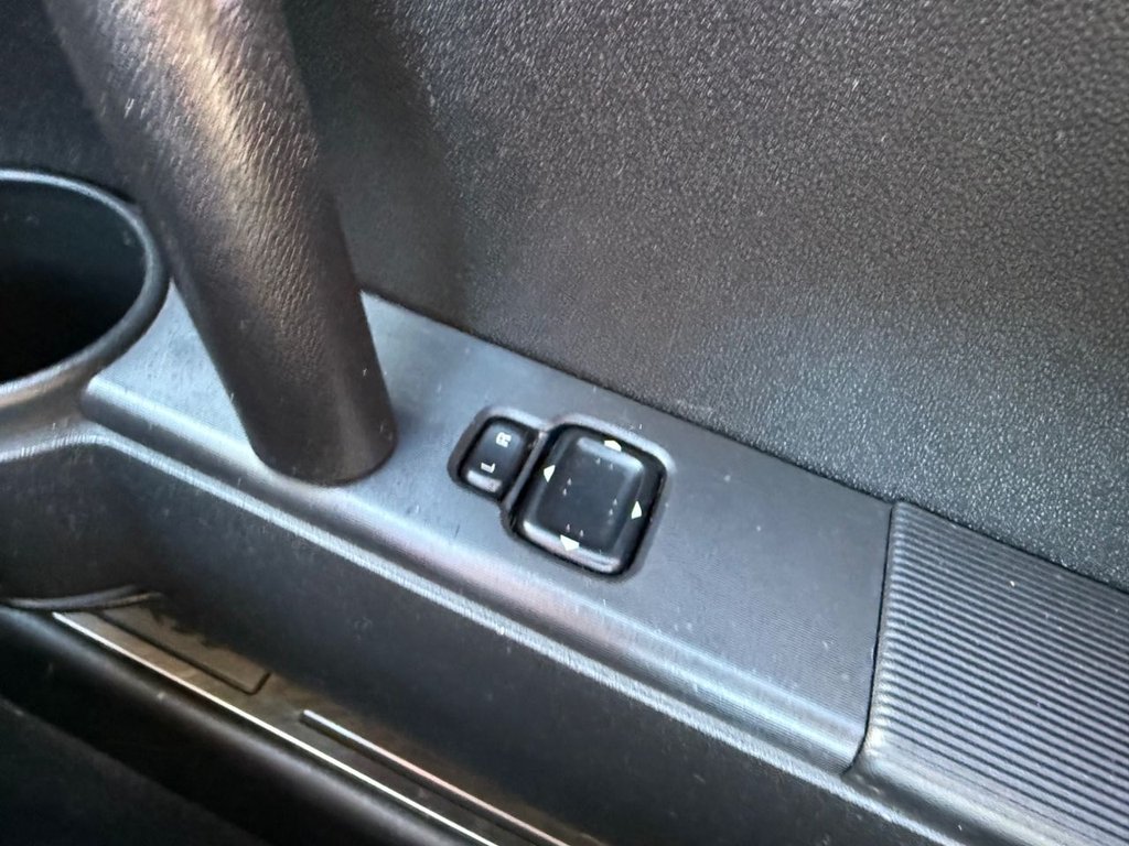 Used Mazda MX-5 2006 for sale - 78096619: Photo 21