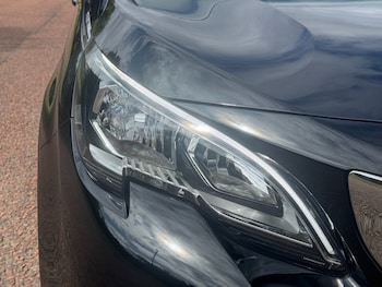 Used Peugeot 3008 2017 for sale - 79607870: Photo