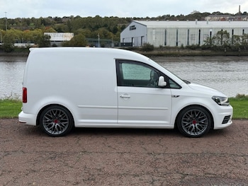 Used Volkswagen Caddy 2018 for sale - 76172955: Photo