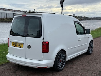 Used Volkswagen Caddy 2018 for sale - 76172955: Photo