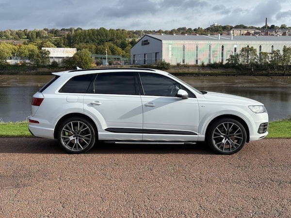 Used Audi Q7 2017 for sale - 76223155: Photo 3