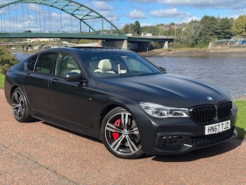 2017 (67) - 4.4 750i V8 M Sport Saloon 4dr Petrol Auto Euro 6 (s/s) (450 ps)
