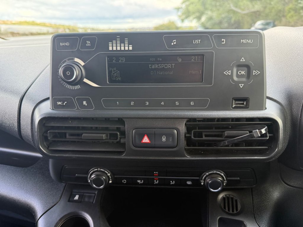 Used Vauxhall Combo 2020 for sale - 77171654: Photo 15