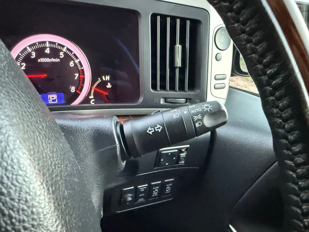 Used Nissan Elgrand 2025 for sale - 76910134: Photo 23