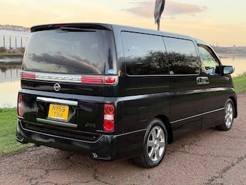 Used Nissan Elgrand 2025 for sale - 76910134: Photo