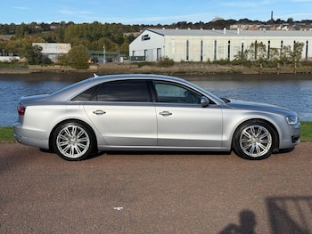 Used Audi A8 2014 for sale - 76245317: Photo