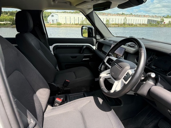 Used Land Rover Defender 2022 for sale - 75194117: Photo 11