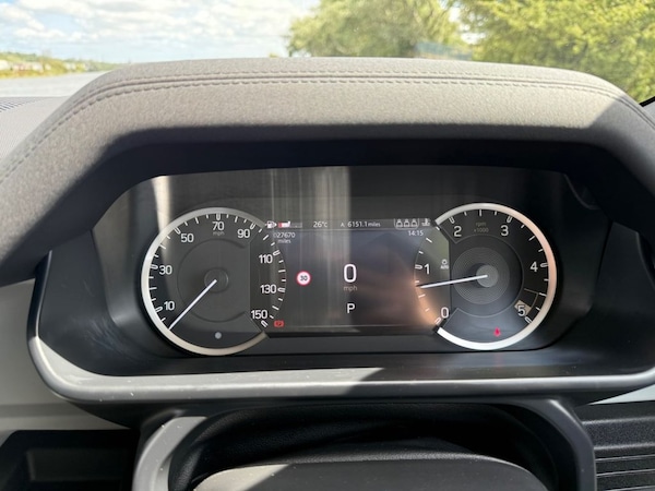 Used Land Rover Defender 2022 for sale - 75194117: Photo 16