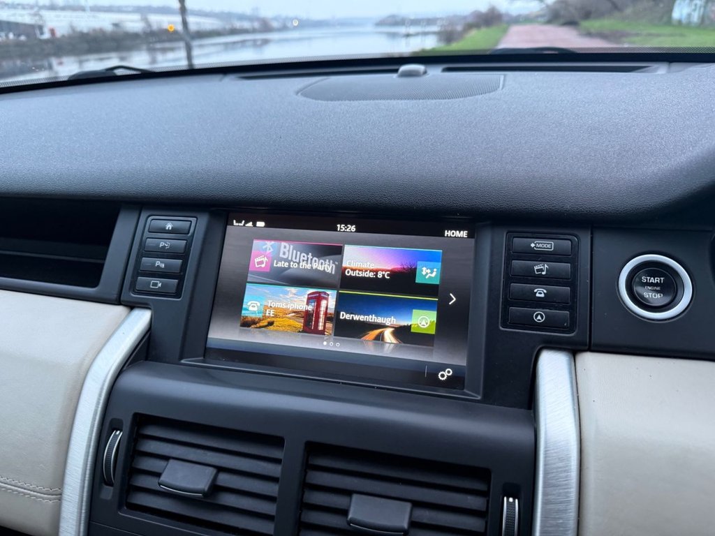 Used Land Rover Discovery Sport 2015 for sale - 77249808: Photo 16