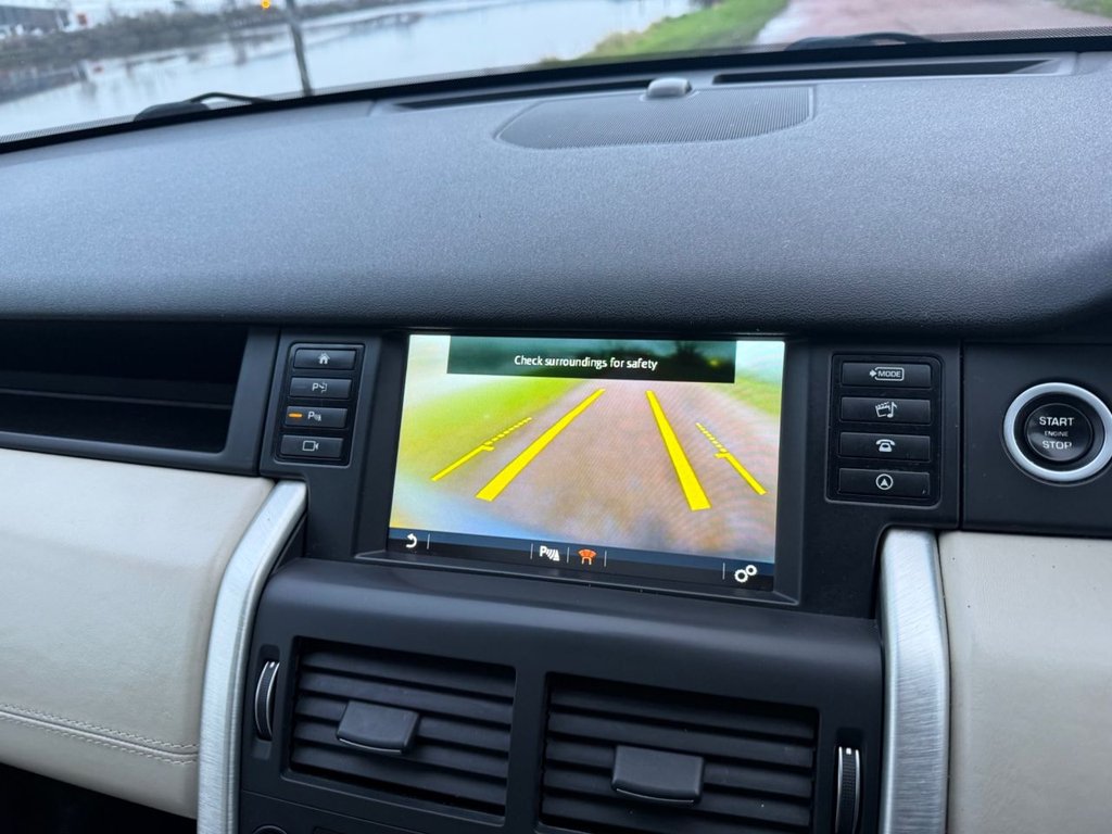 Used Land Rover Discovery Sport 2015 for sale - 77249808: Photo 17