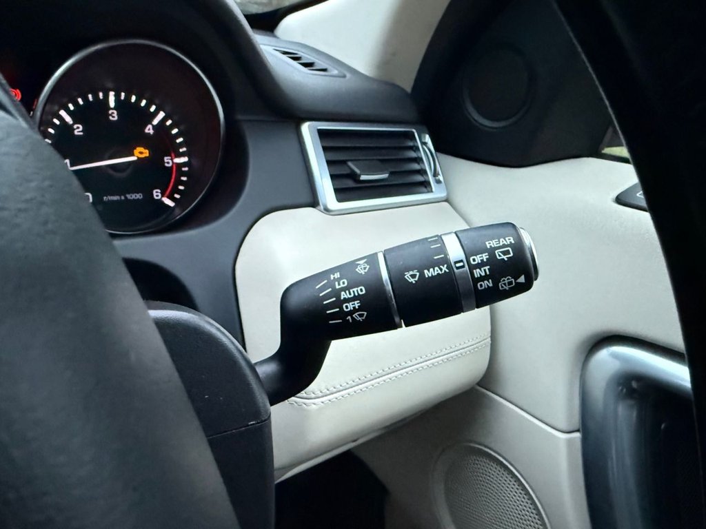 Used Land Rover Discovery Sport 2015 for sale - 77249808: Photo 22