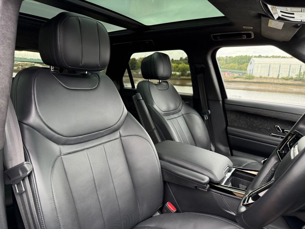 Used Land Rover Range Rover Sport 2023 for sale - 76386157: Photo 11