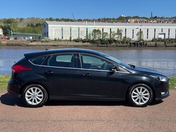 Used Ford Focus 2015 for sale - 78468890: Photo