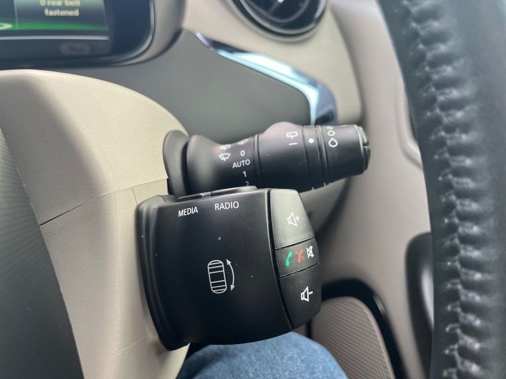 Used Renault Zoe 2015 for sale - 78134325: Photo 23