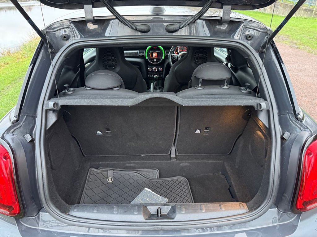 Used MINI Hatch 2019 for sale - 77056395: Photo 10