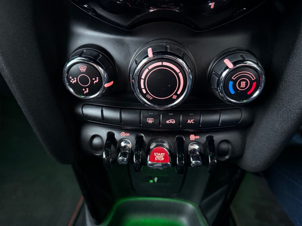 Used MINI Hatch 2019 for sale - 77056395: Photo 17