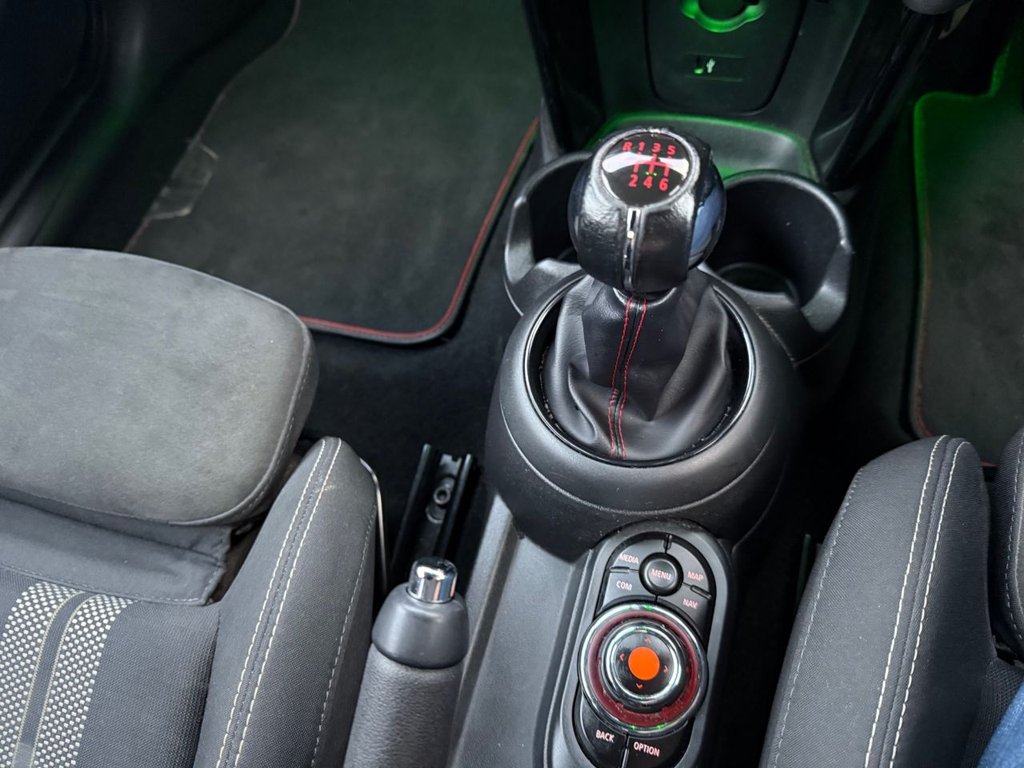 Used MINI Hatch 2019 for sale - 77056395: Photo 18