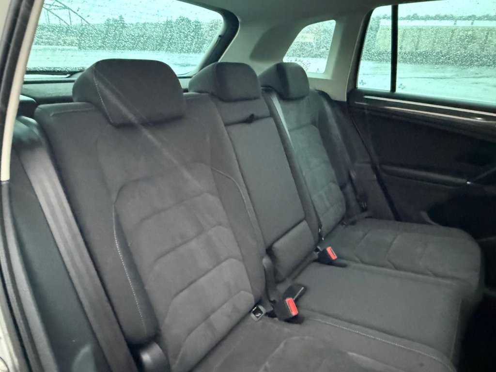 Used Volkswagen Tiguan 2017 for sale - 76900825: Photo 12