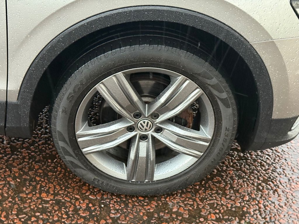 Used Volkswagen Tiguan 2017 for sale - 76900825: Photo 8