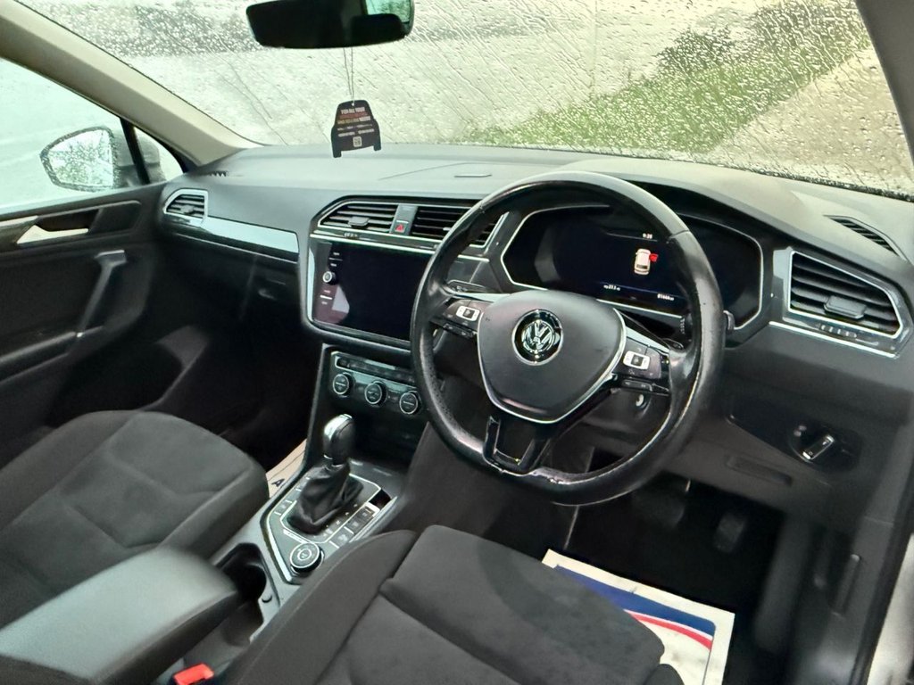 Used Volkswagen Tiguan 2017 for sale - 76900825: Photo 9