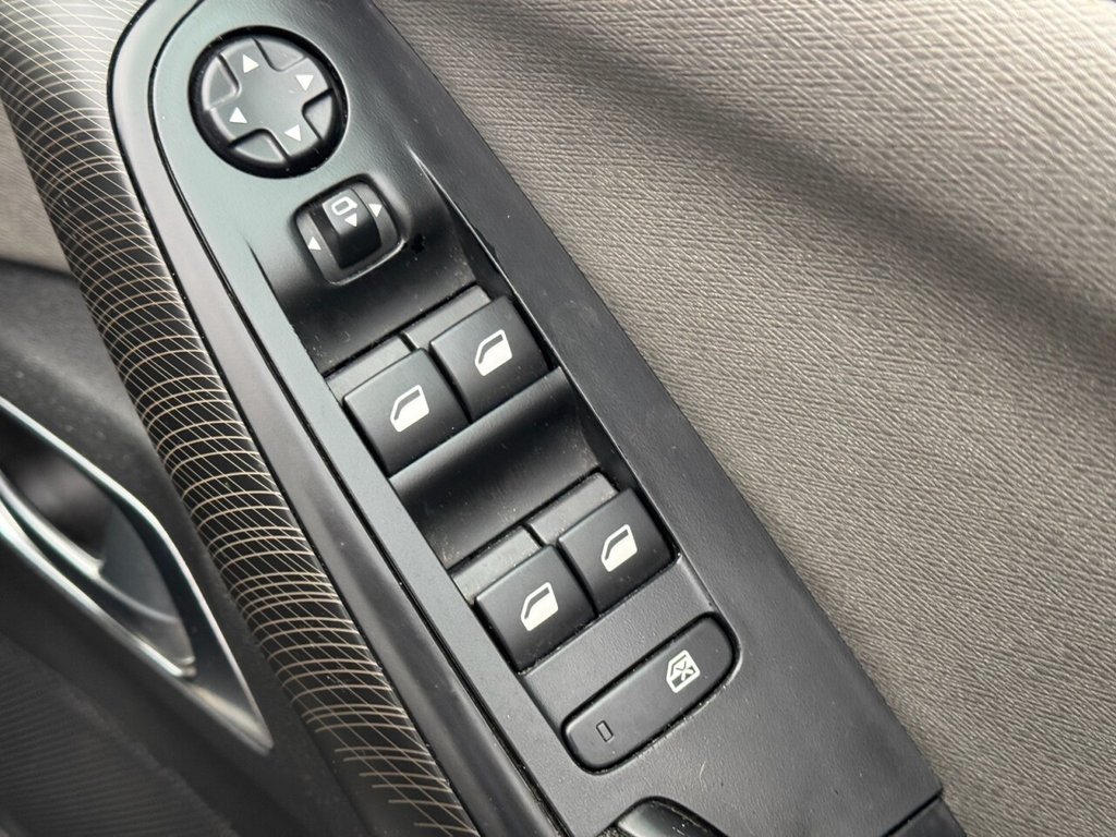 Used Citroen C4 Picasso 2013 for sale - 77056345: Photo 17